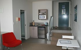 Atlas Suites And Apartments