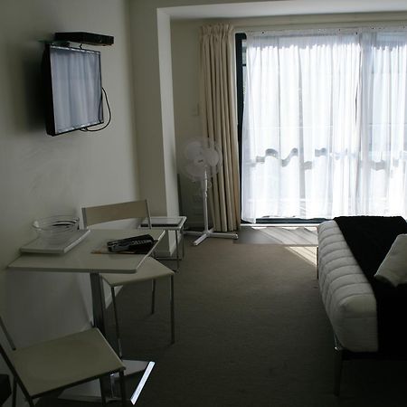 Atlas Suites And Apartments Mount Maunganui Buitenkant foto