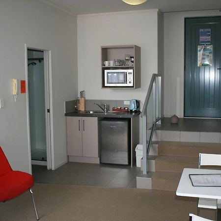 Atlas Suites And Apartments Mount Maunganui Buitenkant foto