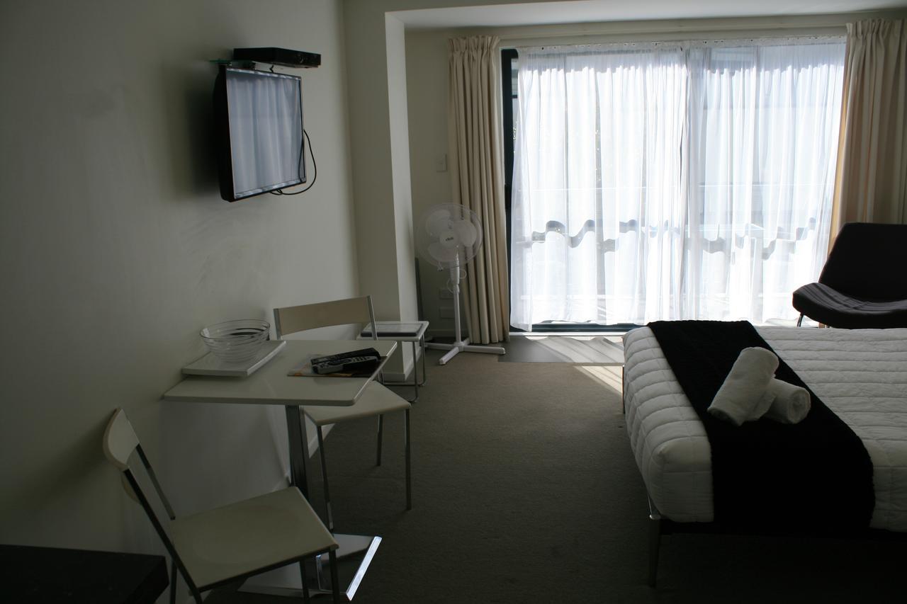 Atlas Suites And Apartments Mount Maunganui Buitenkant foto