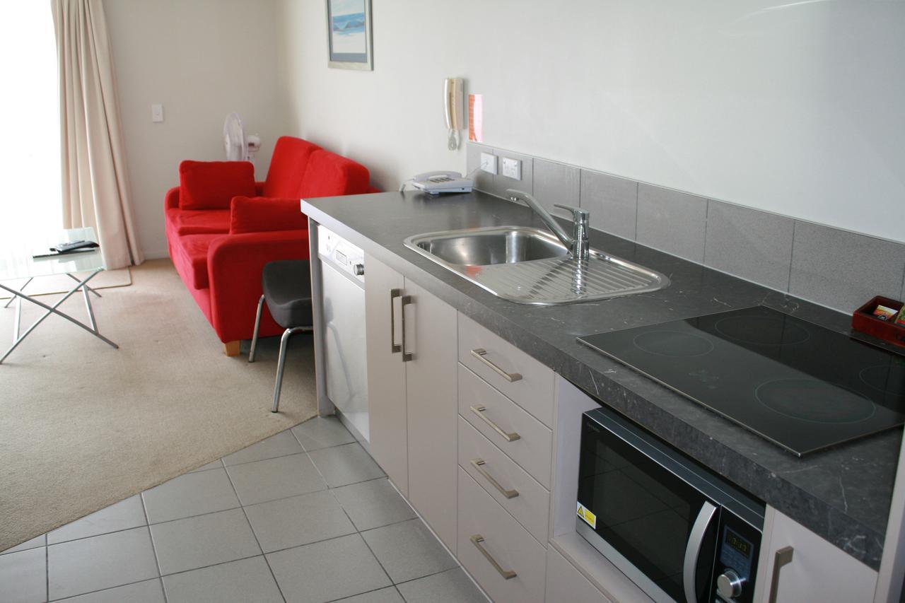 Atlas Suites And Apartments Mount Maunganui Buitenkant foto
