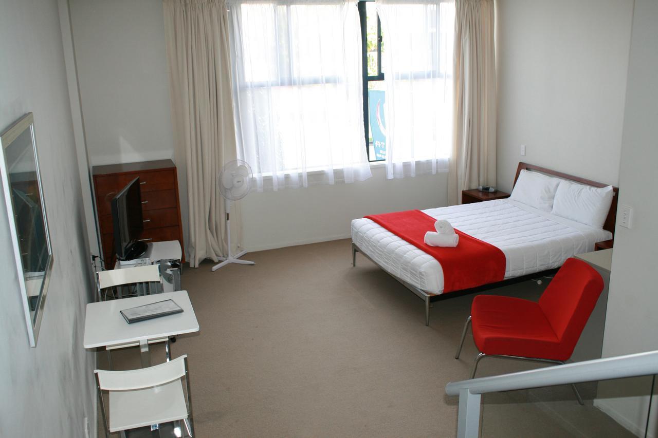 Atlas Suites And Apartments Mount Maunganui Buitenkant foto