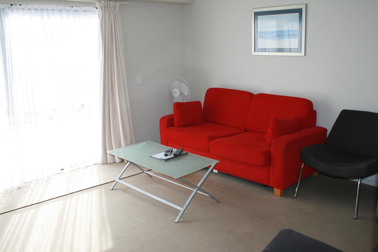 Atlas Suites And Apartments Mount Maunganui Buitenkant foto